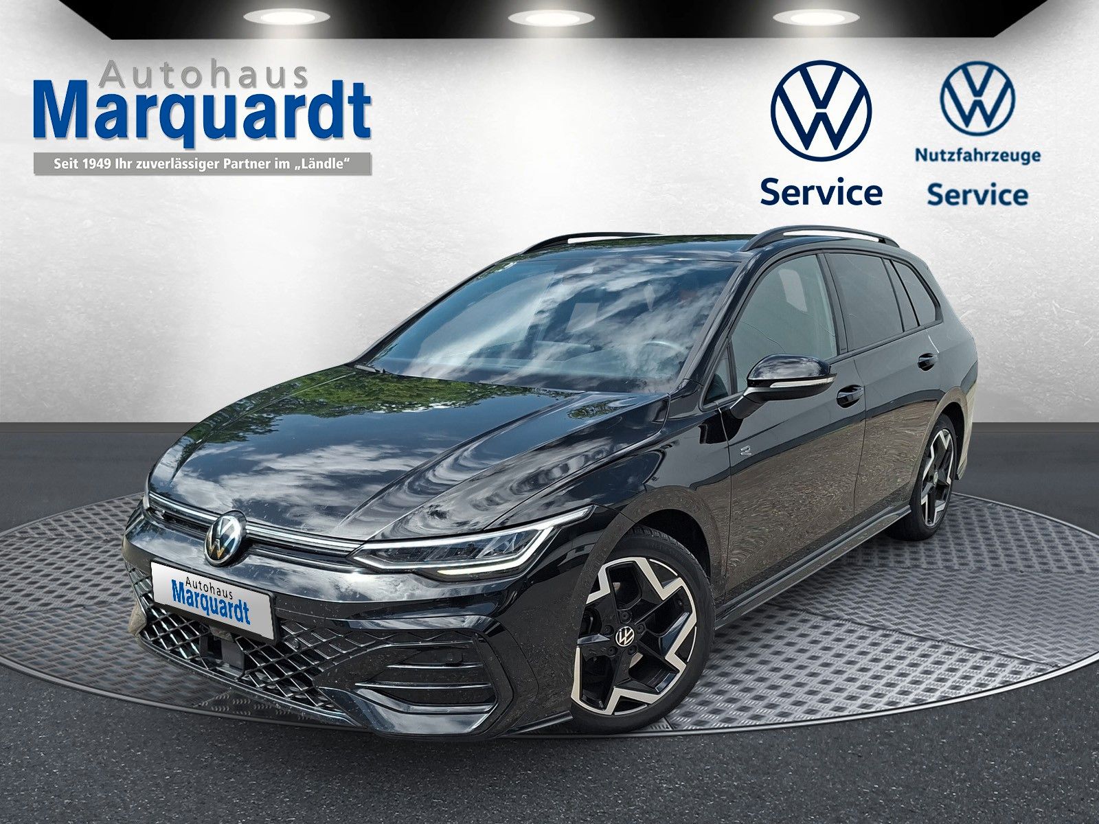 Volkswagen Golf VIII Variant 1.5 eTSI DSG R-Line 17"Kamera