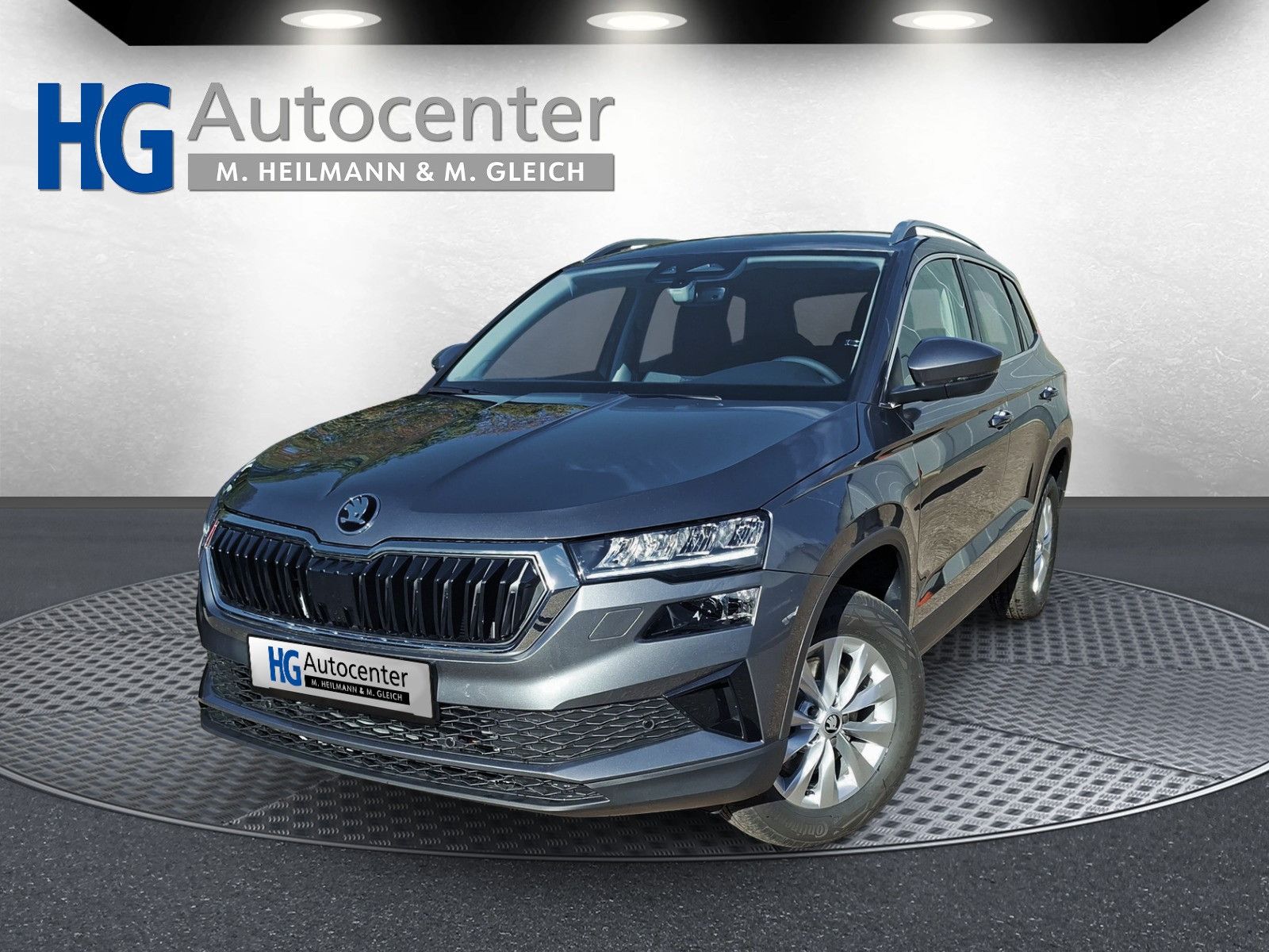 Fahrzeugabbildung SKODA Karoq Selection 2.0TDI 4x4 AHK ACC Navi Kamera
