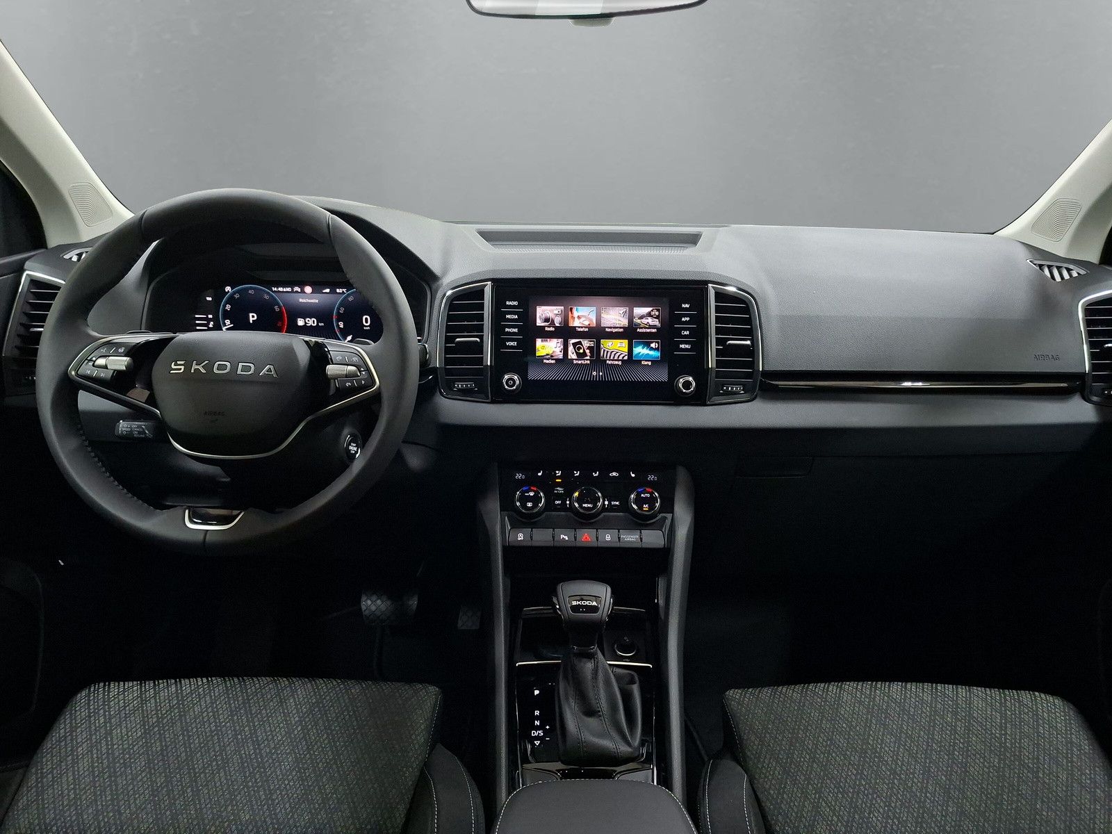 Fahrzeugabbildung SKODA Karoq Selection 2.0TDI 4x4 AHK ACC Navi Kamera