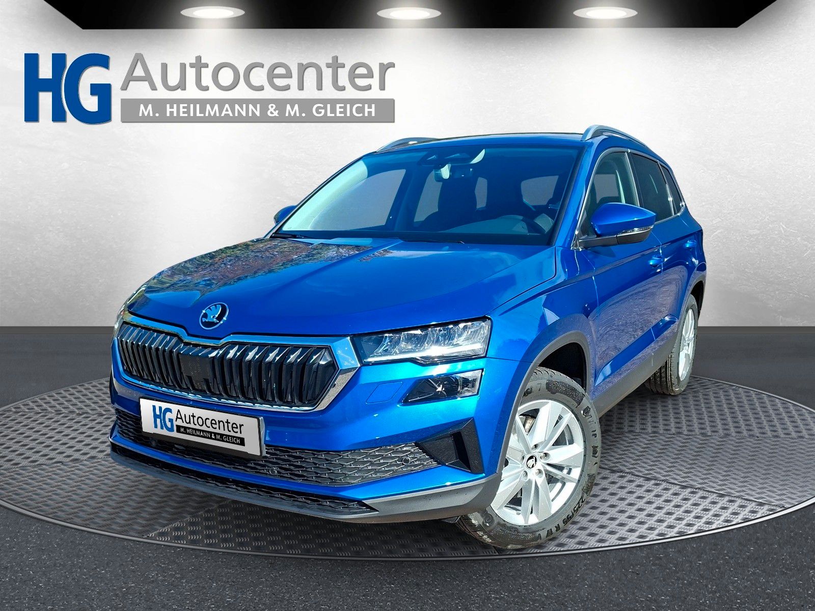 Fahrzeugabbildung SKODA Karoq Selection 2.0TDI 4x4 AHK ACC Navi Kamera