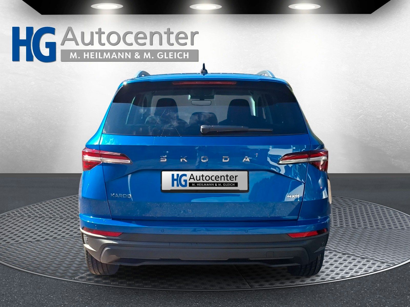 Fahrzeugabbildung SKODA Karoq Selection 2.0TDI 4x4 AHK ACC Navi Kamera