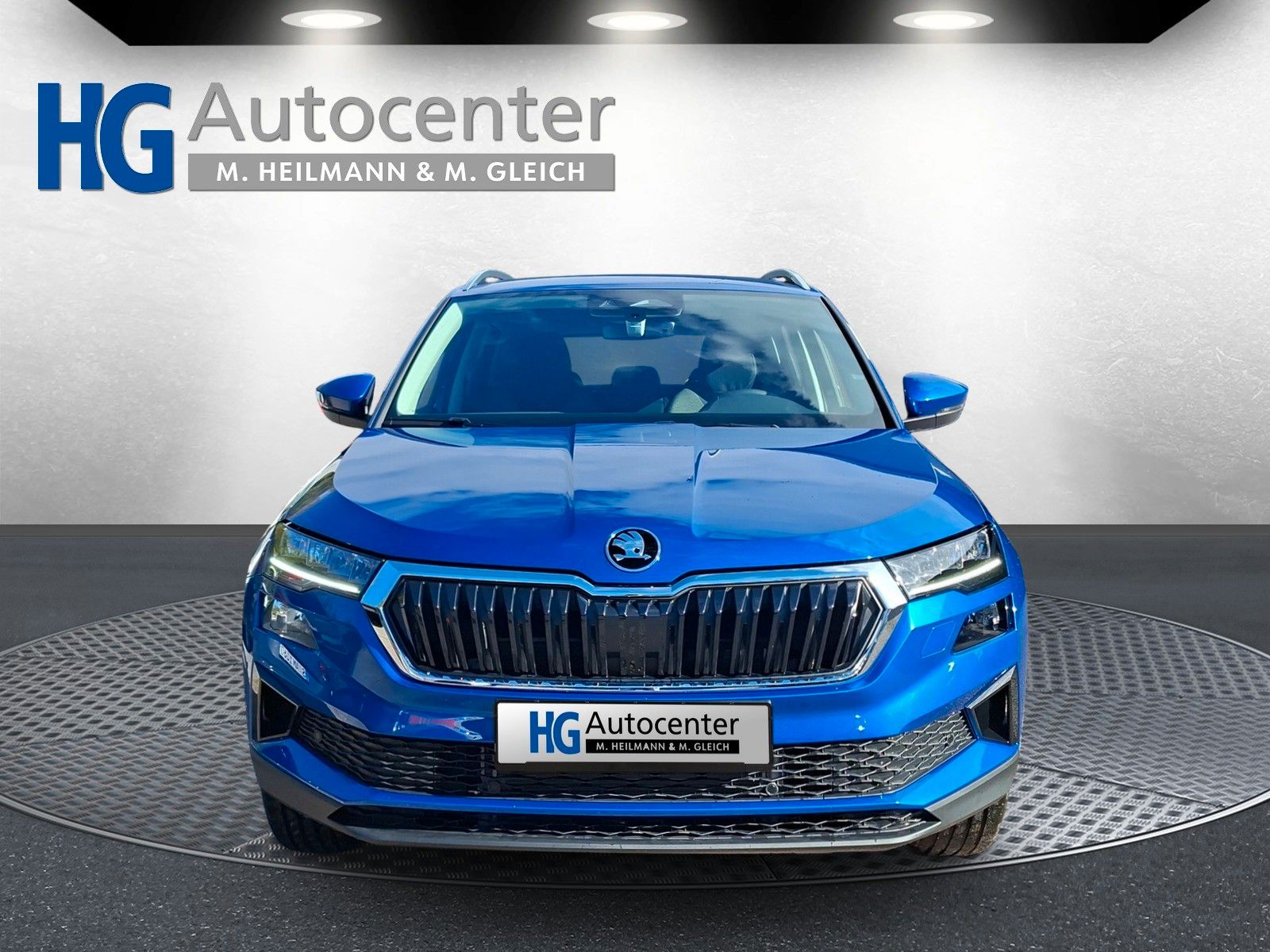 Fahrzeugabbildung SKODA Karoq Selection 2.0TDI 4x4 AHK ACC Navi Kamera