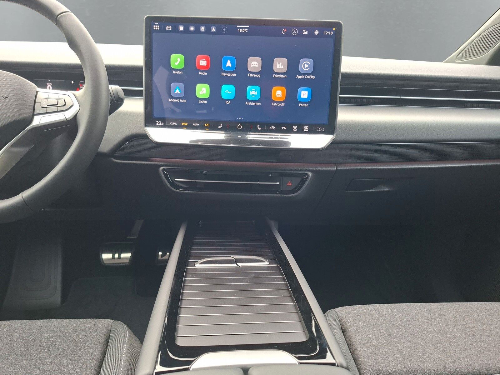 Fahrzeugabbildung Volkswagen ID.7 Tourer Pro 82KW Wärmepumpe 19"AHK Headup