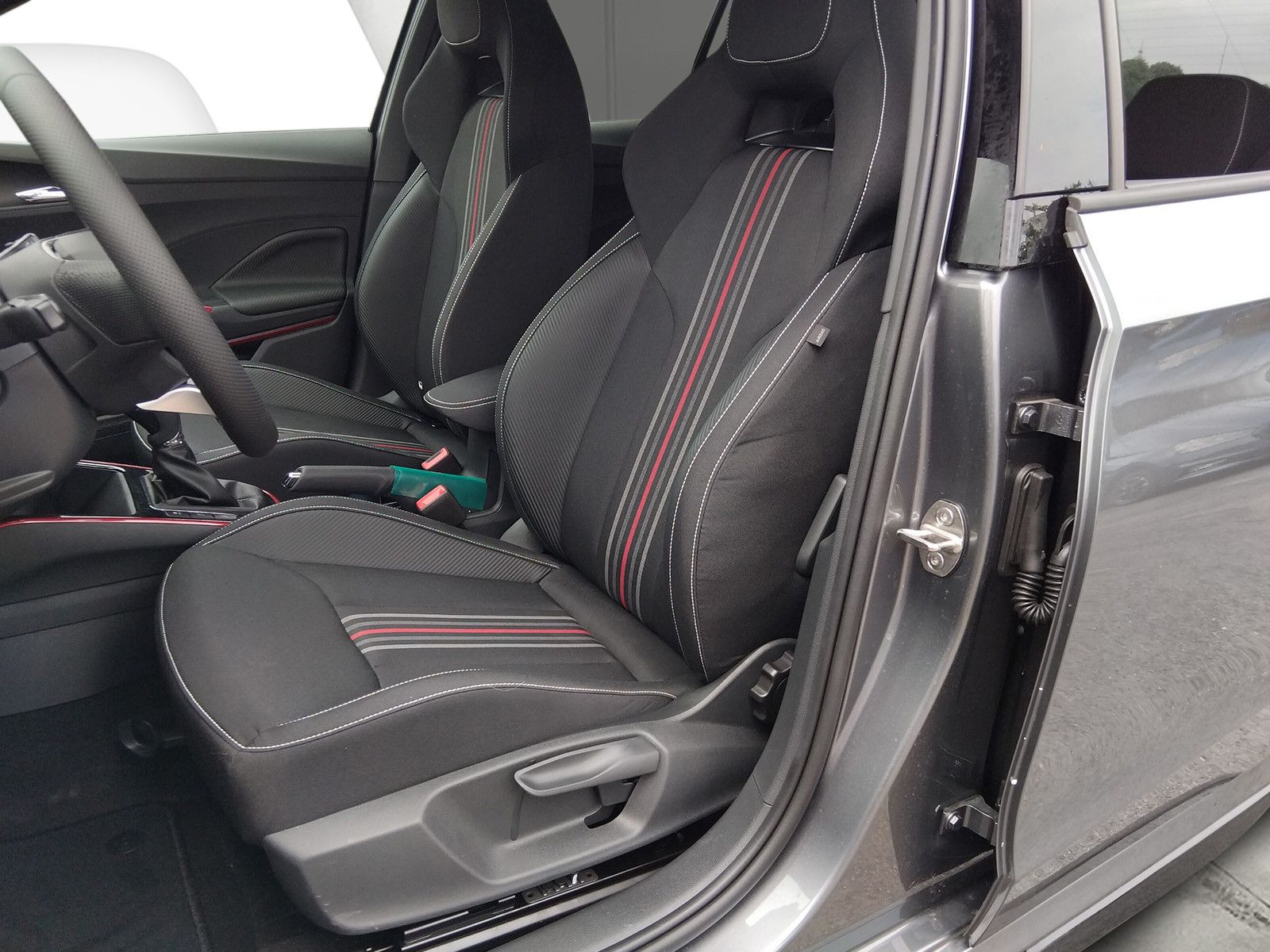 Fahrzeugabbildung SKODA Fabia 1.5TSI Monte Carlo ACC heizbFront Kamera