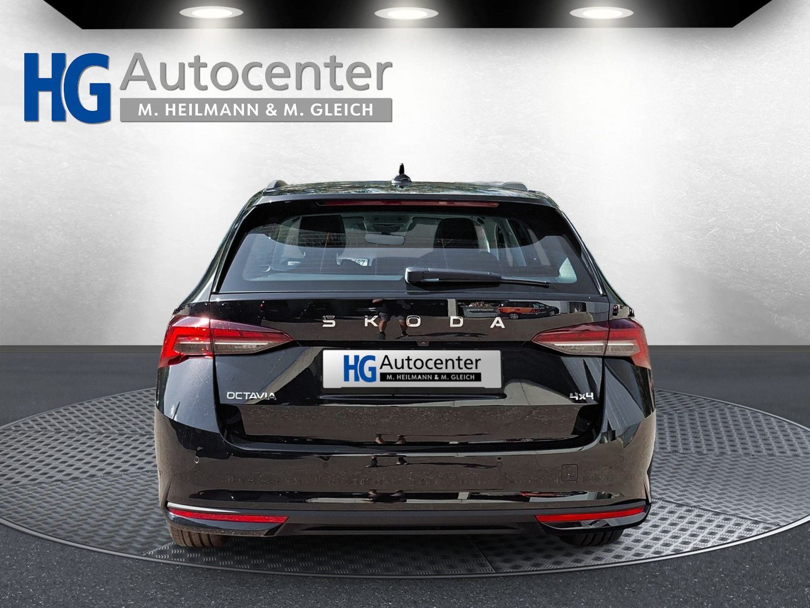 Fahrzeugabbildung SKODA Octavia Combi 1.5 Selection Standh.Navi Side AHK