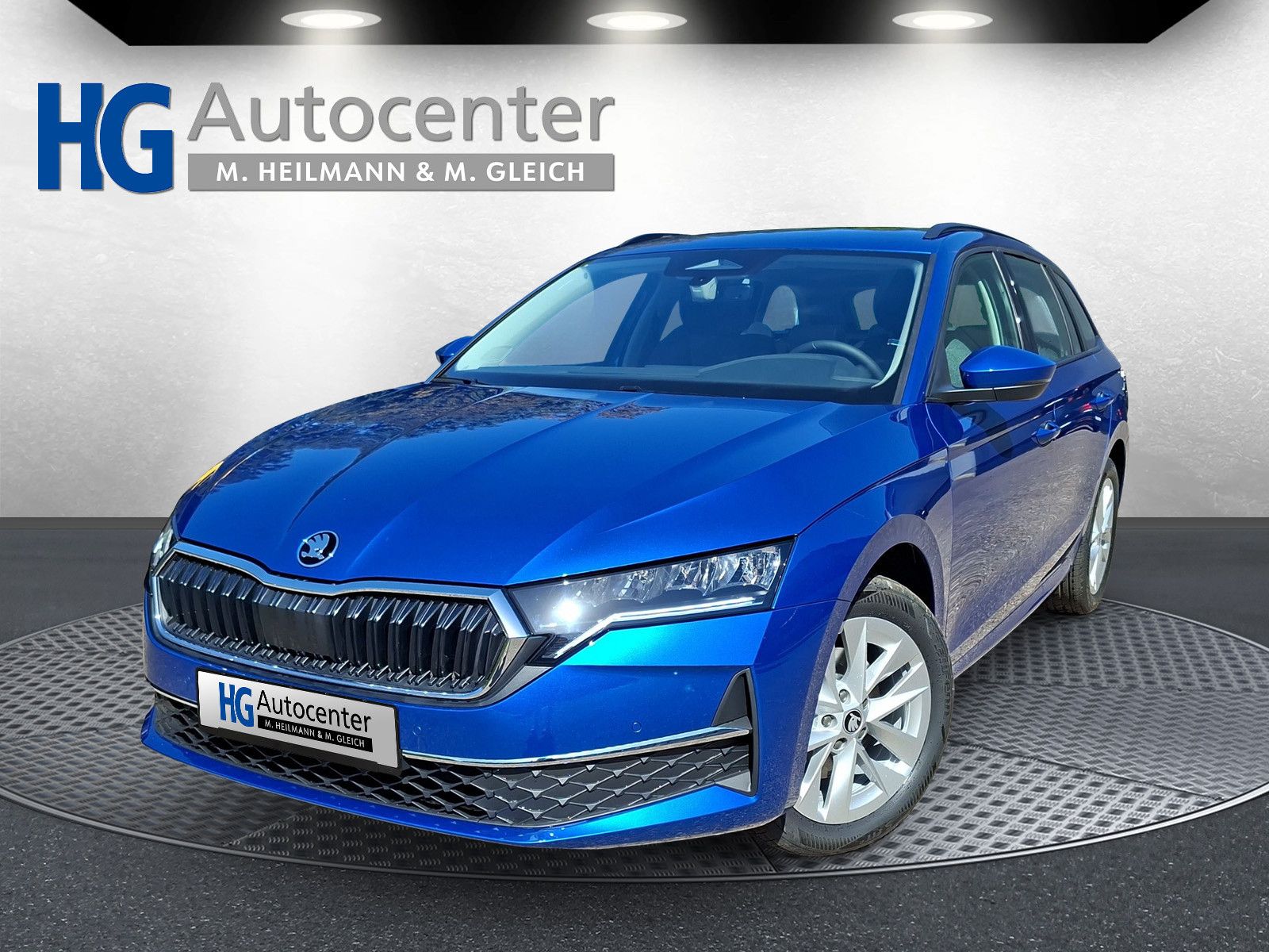 Fahrzeugabbildung SKODA Octavia Combi 1.5 Selection Standh.Navi Side AHK