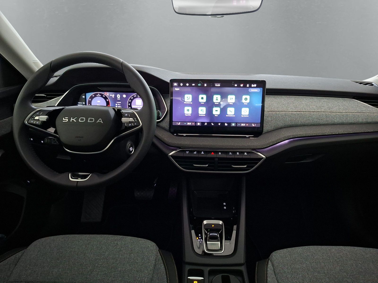Fahrzeugabbildung SKODA Octavia Combi 1.5 Selection Standh.Navi Side AHK