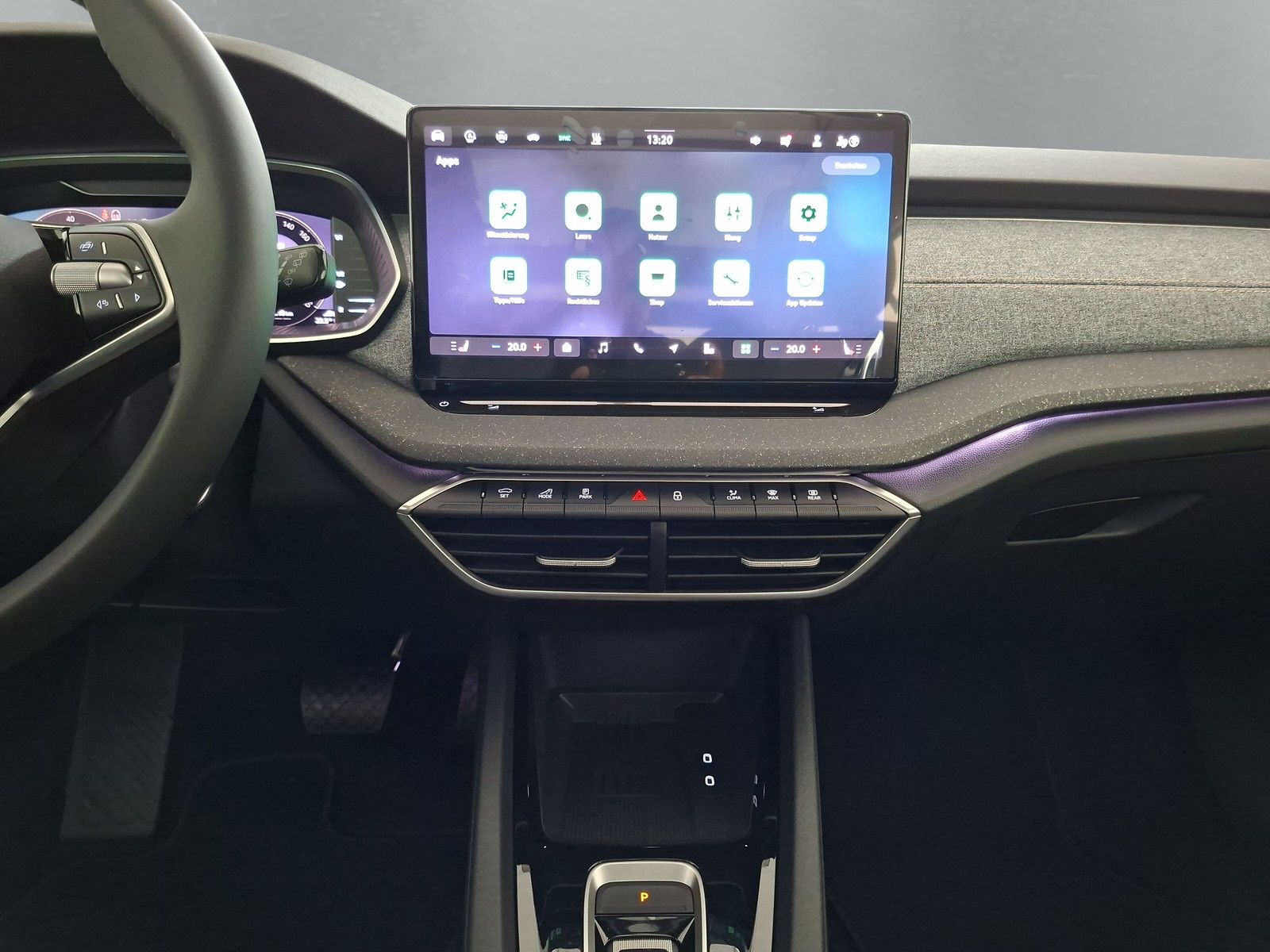 Fahrzeugabbildung SKODA Octavia Combi 1.5 Selection Standh.Navi Side AHK